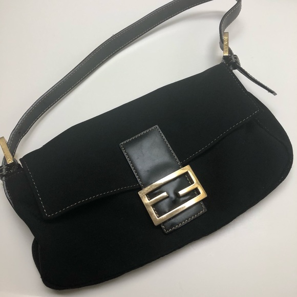 black baguette bag